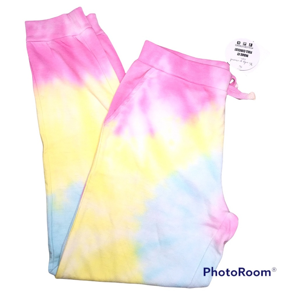 Jolie & Joy | Large tie-dye girls joggers